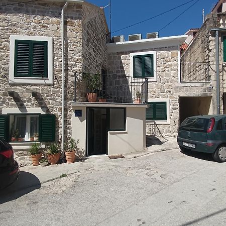 Apartman Oleandar Kastela Bagian luar foto