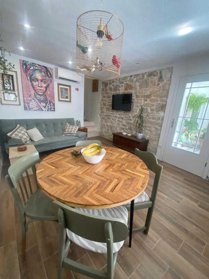 Apartman Oleandar Kastela Bagian luar foto