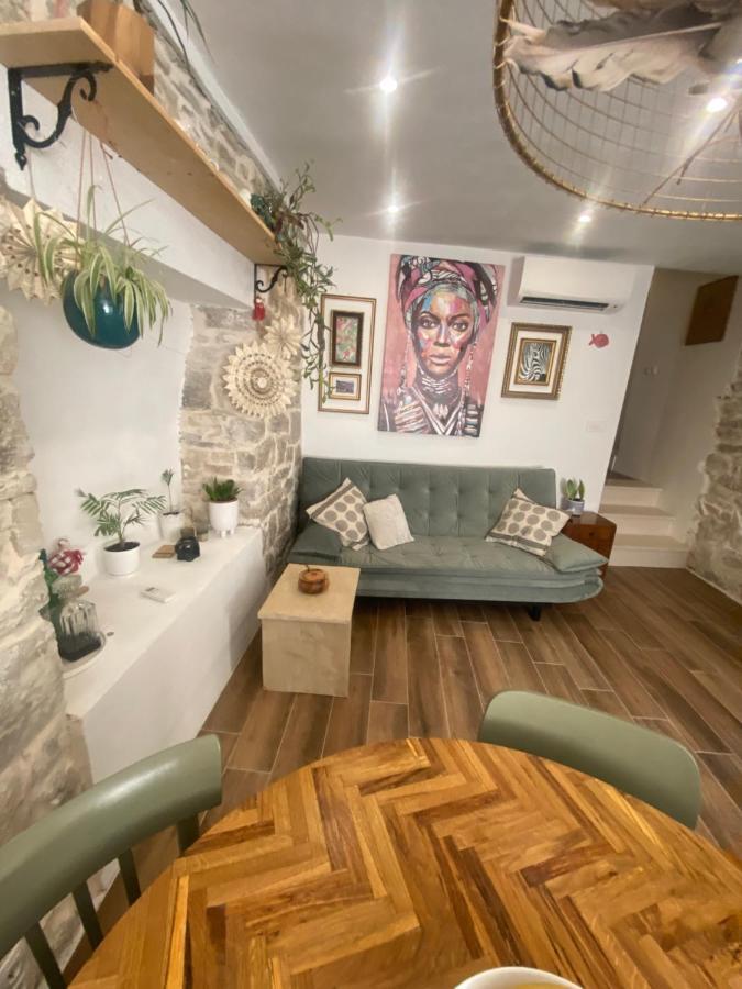 Apartman Oleandar Kastela Bagian luar foto