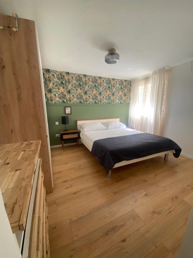 Apartman Oleandar Kastela Bagian luar foto