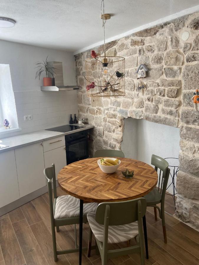 Apartman Oleandar Kastela Bagian luar foto